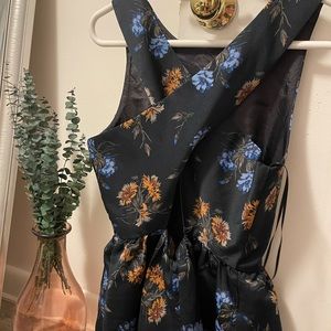 Floral backless dress